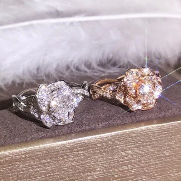 Jewelry - Diamond Crystal Flower Eternity Engagement Ring